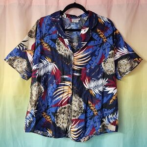 80's / 90's Lion Tropical Print Hawaiian Button Up Shirt
